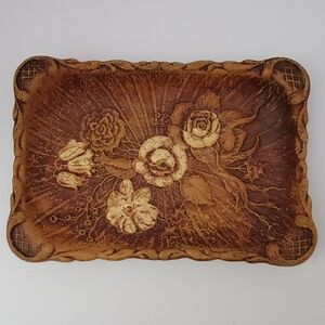 Vintage 1944 Resin Faux Wood Tray Flower